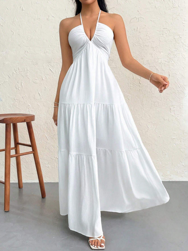 Ryggløs halter maxi-kjole med seler – ermeløs lang sommerkjole, sommertrend 2026, klar for ferie