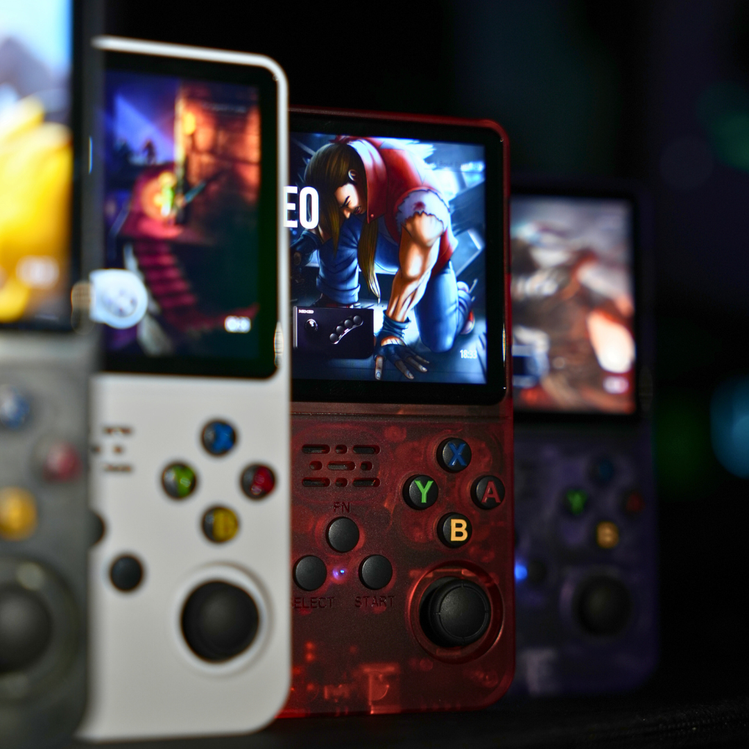 Bärbar R36S Retro handhållen videospelskonsol - 3,5" IPS-skärm, 64 GB lagring, Linux-system
