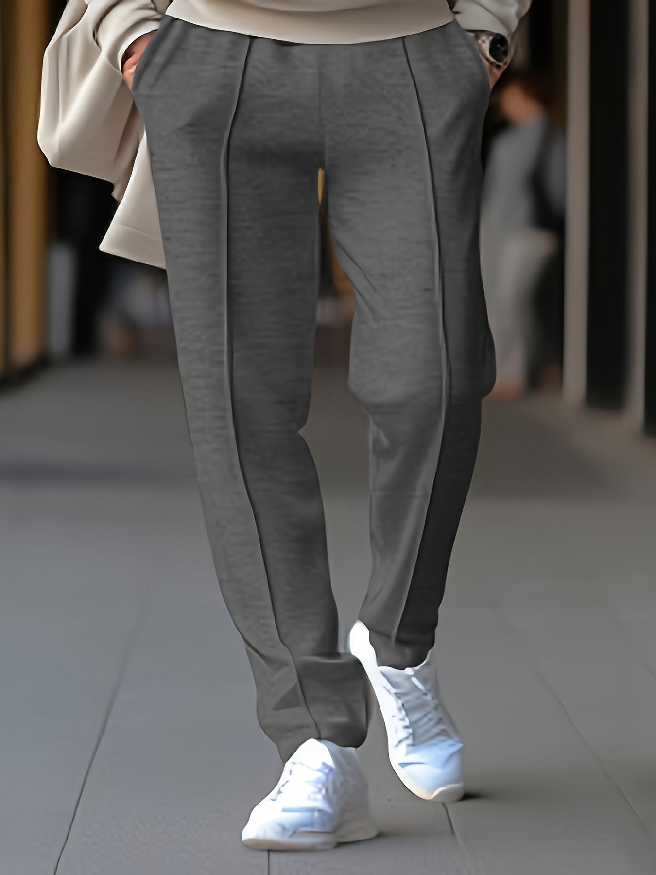 Lightweight men's chinos – tailored fit, breathable fabric, for everyday wear 9