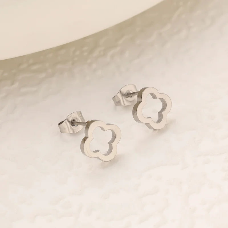 Set de pulseras de acero inoxidable con flor de trébol, regalo dorado