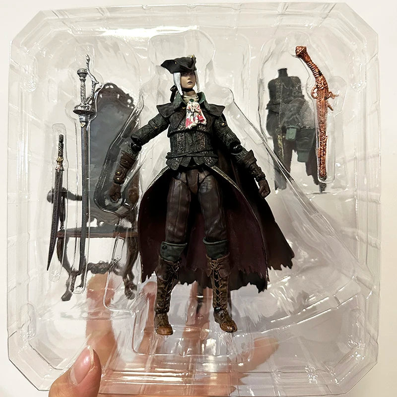Figma 536 Figura de acción de Lady Maria - Muñeca de PVC Bloodborne, modelo coleccionable de edición DX para jugadores y fanáticos de 16,5 cm (6,2 pulgadas)