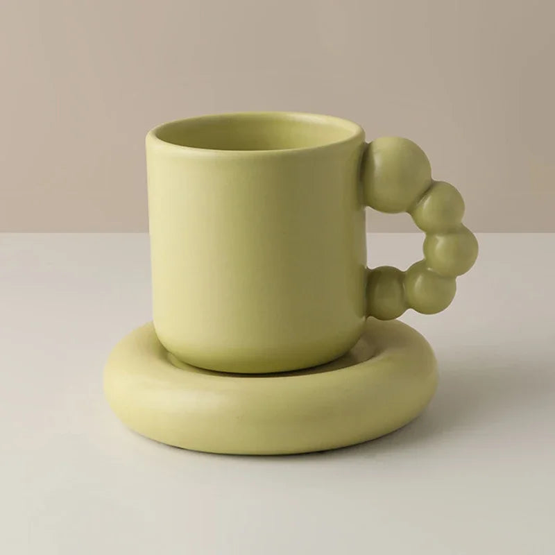 Keramiktasse mit Tablett Perlenhenkel Nordische handgefertigte Tasse Herbst 2025 Geschenk Dekoratives Servieren