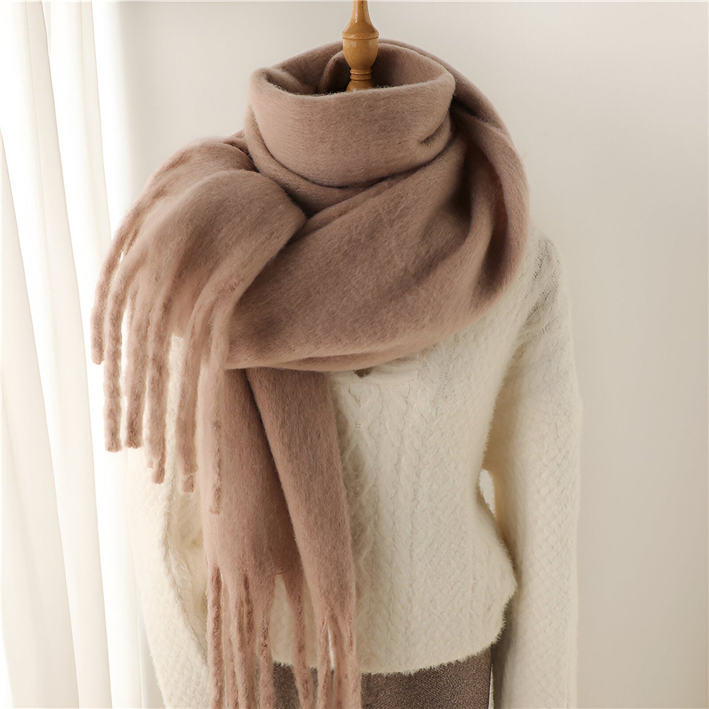 Soft Women’s Scarf - Oversized Fringed Cashmere For Winter