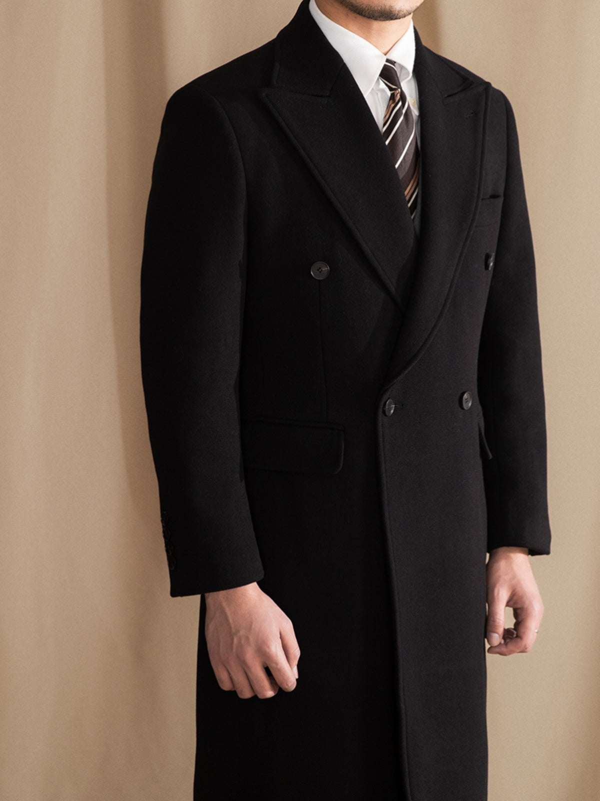 Insulating Men's Double-Breasted Midcoat - Wool, Winter