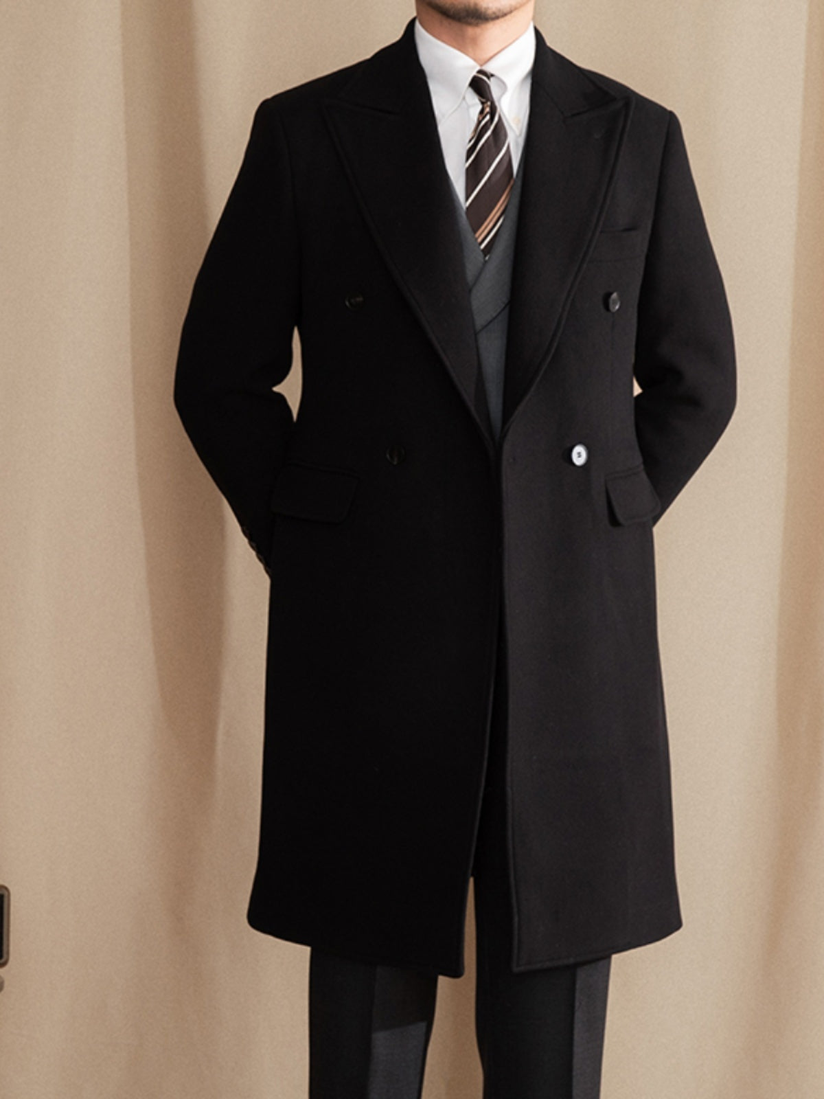 Insulating Men's Double-Breasted Midcoat - Wool, Winter