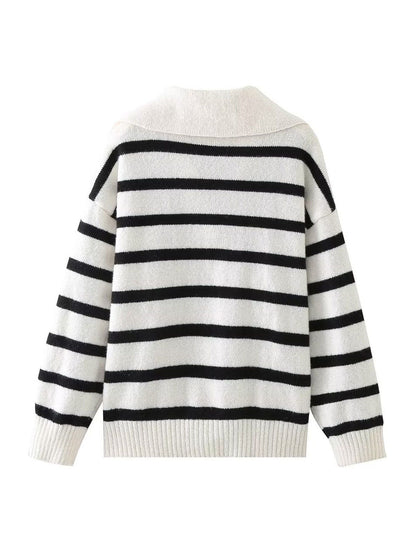 Warm Relaxed Women’s Striped Knitted Sweater - V Neck