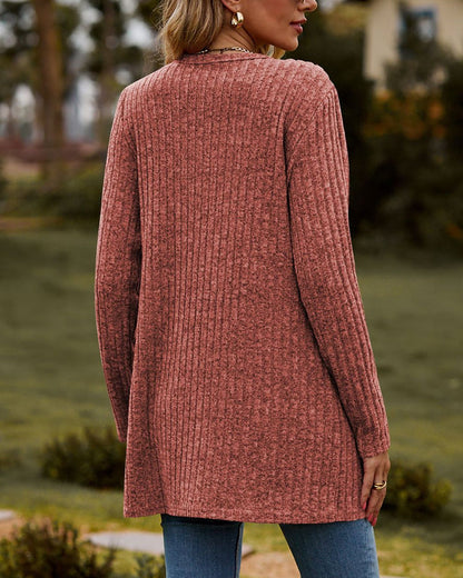 Zachte damescardigan - lang model, geribbelde tricot, voor de herfst