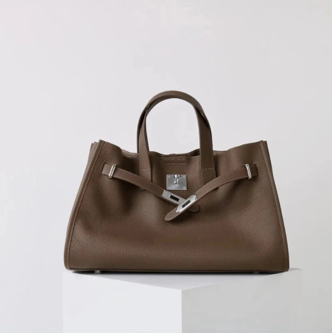 Zachte & Gestructureerde Dames Crossbody Tas - Top-Handle Silhouet, Korrelige Koeienhuid Leer, Voor Dagelijks Stedelijk Gebruik