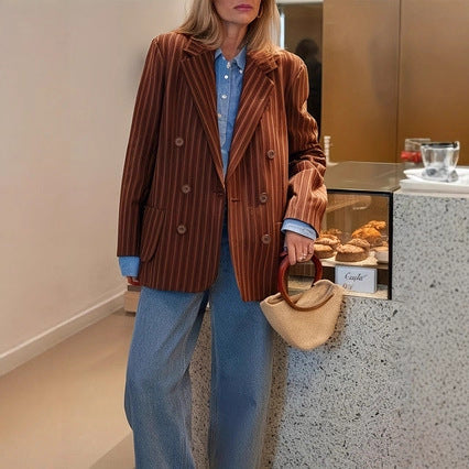 Lett dameblazer med stripemønster - retro, dobbelspent, polyester, til vår/høst