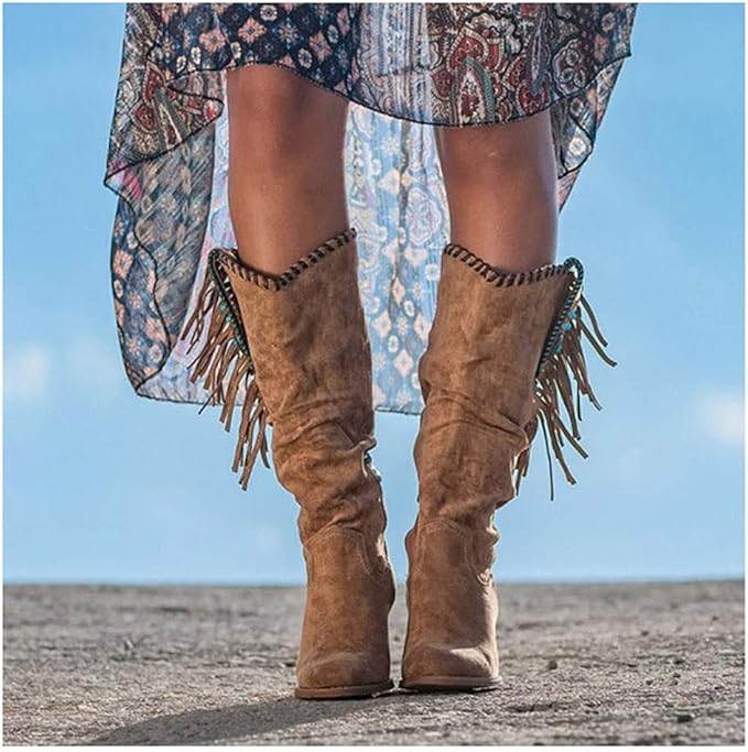 Supportive Women's Knee-High Boots - Western Fringe, Suede