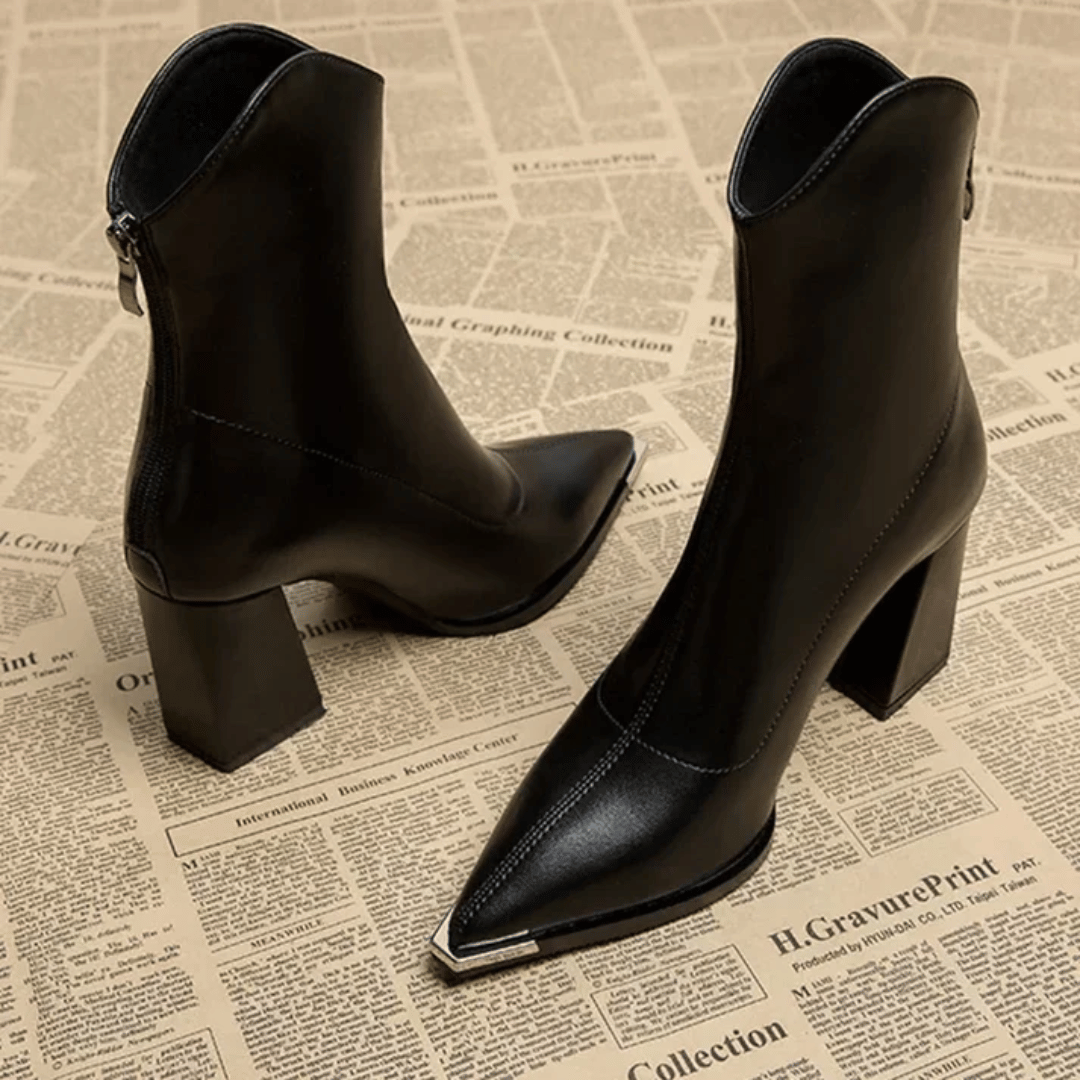 Unterstützende Damen-Stiefeletten - Spitz zulaufende Zehen, Kunstleder