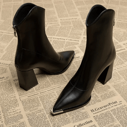 Unterstützende Damen-Stiefeletten - Spitz zulaufende Zehen, Kunstleder