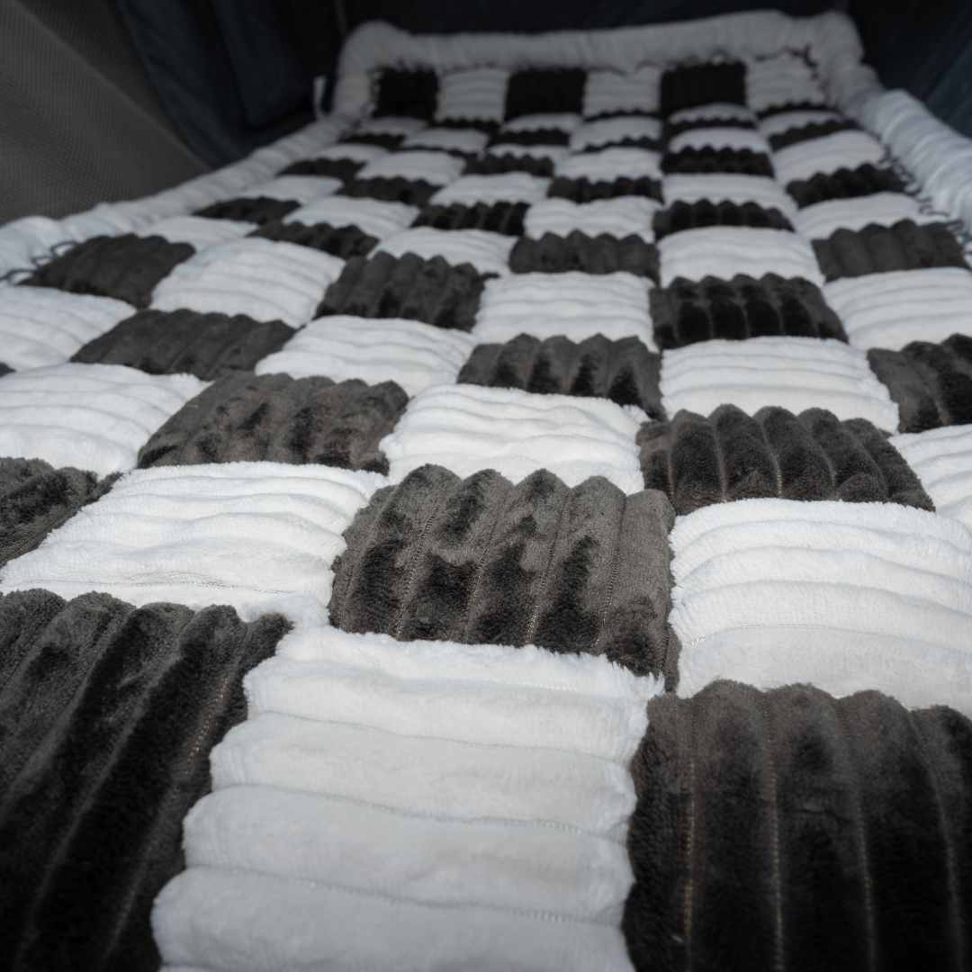 Backseat Dog Bed Large Plush Pet Car Seat Bed For Cozy Rides Fall 2025 Travel Must Have Mess Free