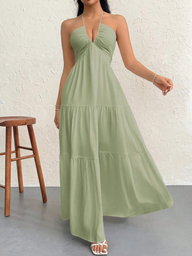 Ryggløs halter maxi-kjole med seler – ermeløs lang sommerkjole, sommertrend 2026, klar for ferie