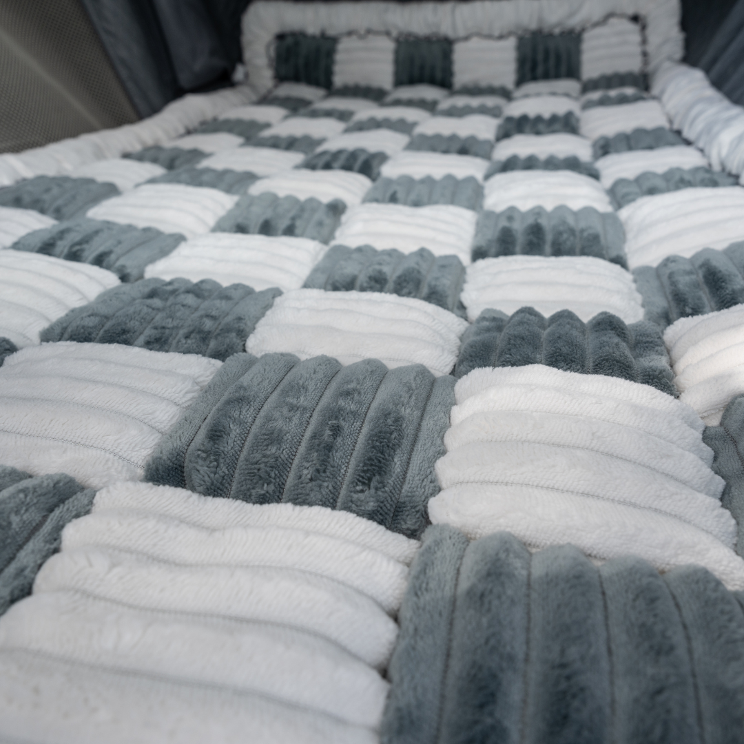 Backseat Dog Bed Large Plush Pet Car Seat Bed For Cozy Rides Fall 2025 Travel Must Have Mess Free