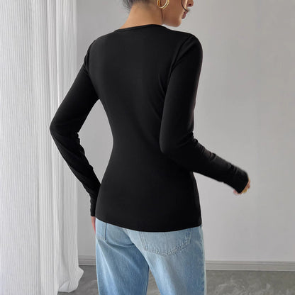 Figursyet damebluse med lange ærmer - Udskåret strik i polyester