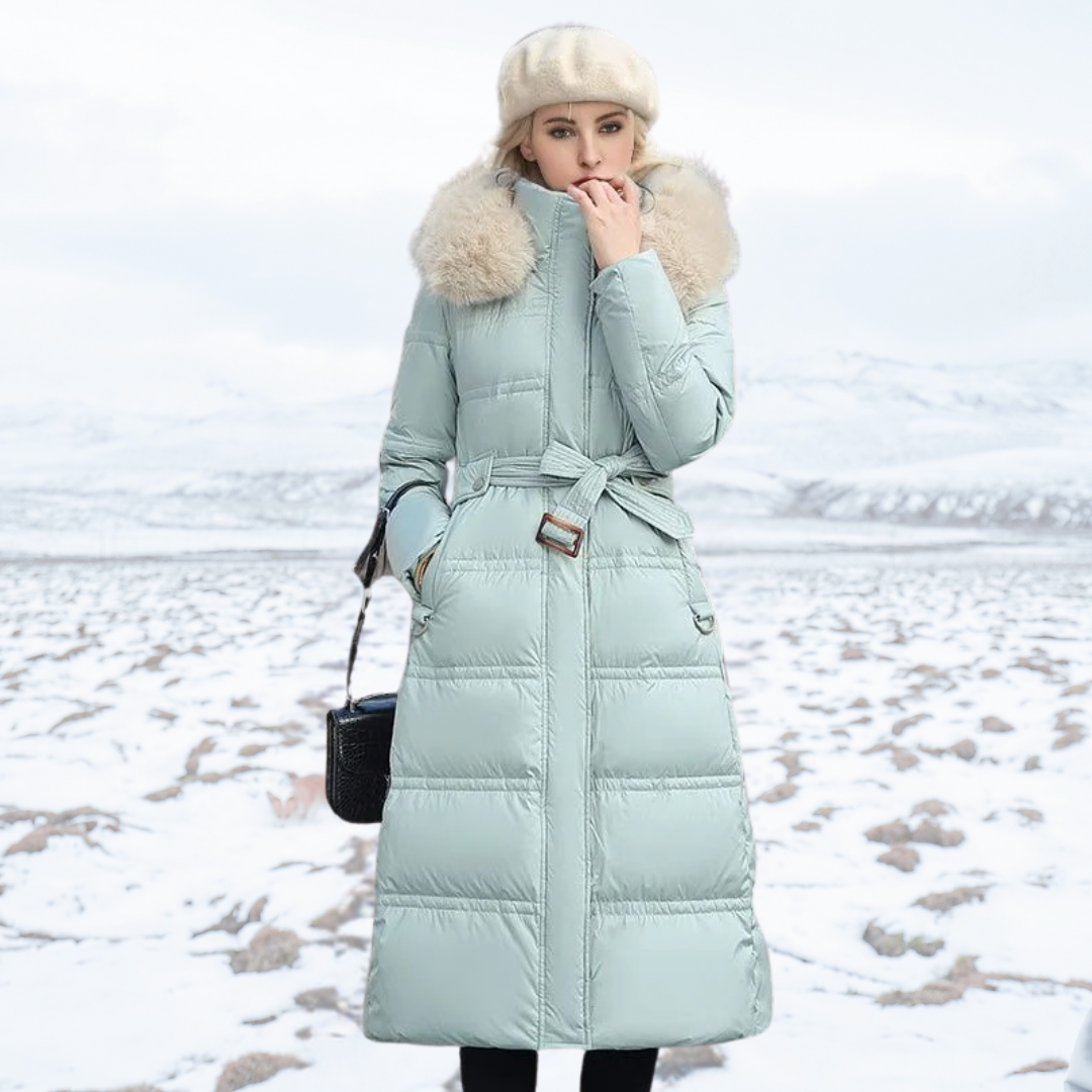 Insulating Women’s Puffer Coat - Quilted, Fur Trimmed