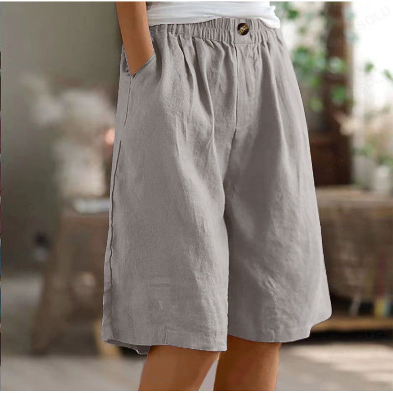 Lightweight women's shorts – high-waisted, loose-fit with pockets, cotton, for casual summer days