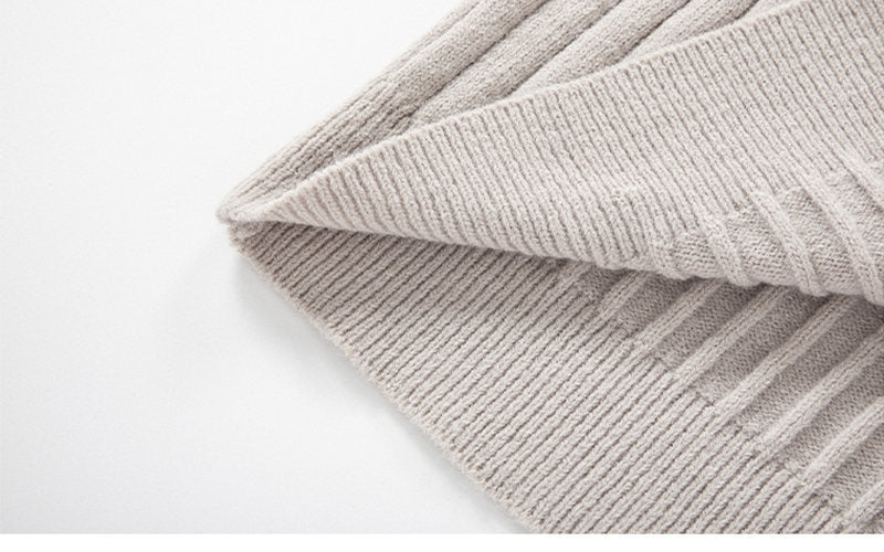 Fitted Men's Half Turtleneck Zip Sweater - Ribbed Knit