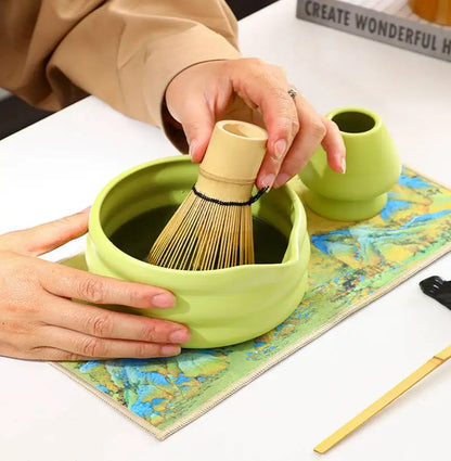 Matcha-Set Keramikschale mit Bambusbesen Traditionell
