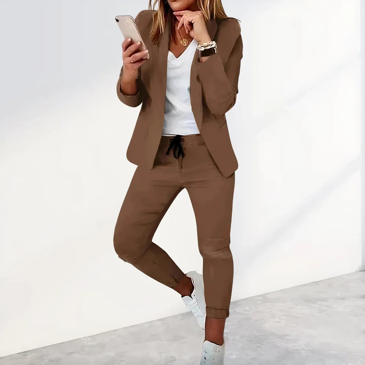 Bequeme Damen Blazer- und Jogginghosen-Kombination – lässiger Schnitt, atmungsaktive Stoffmischung, für Business Casual 2