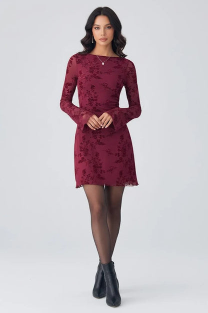 Figurbetontes Damenkleid – hohe Taille, langärmliges strukturiertes Muster, Polyester, für Partys