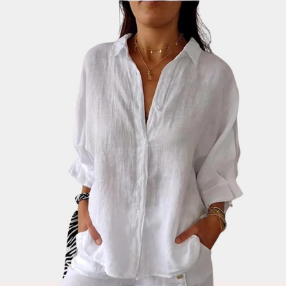 Breathable women’s blouse – comfortable fit, lightweight fabric, for summer outings 1