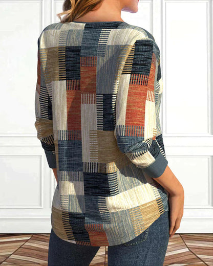 Breathable women's going out top – geometric print, lightweight, for casual outings 2