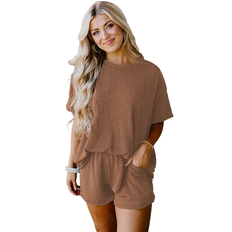 Casual Women's Outfit with Short-Sleeved Top and High Waist Shorts Set for Summer Wear 9