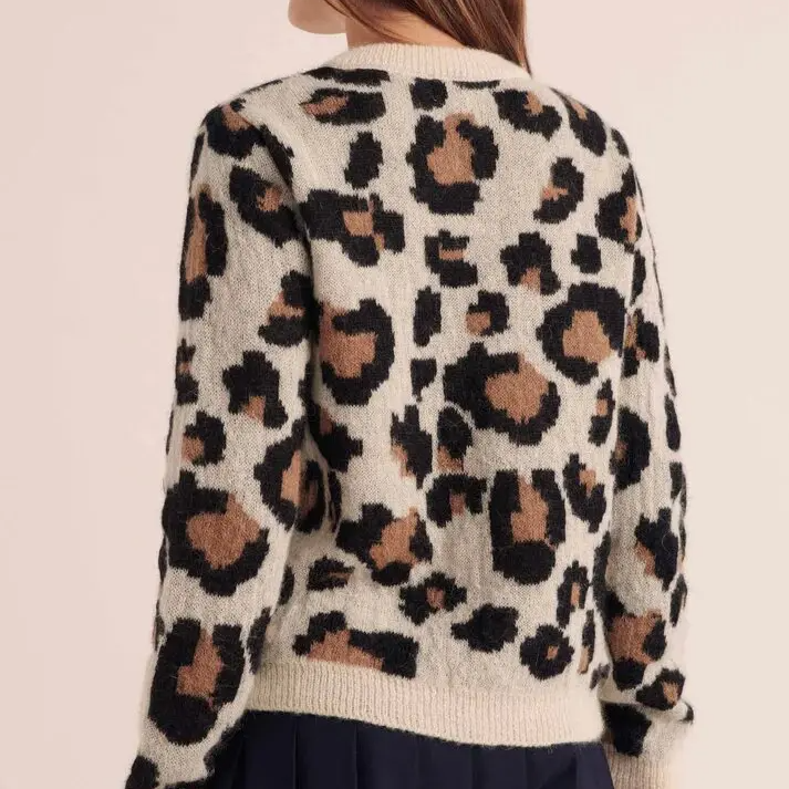Weicher, lockerer Damen-Cardigan – kastiges Strickdesign, Knopfleiste vorne
