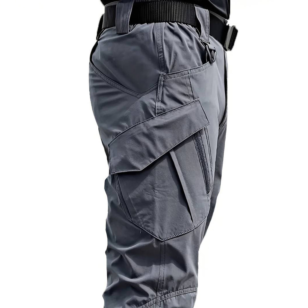 Durable men's cargo summer pants – relaxed fit, high-quality polyester, for outdoor activities 3