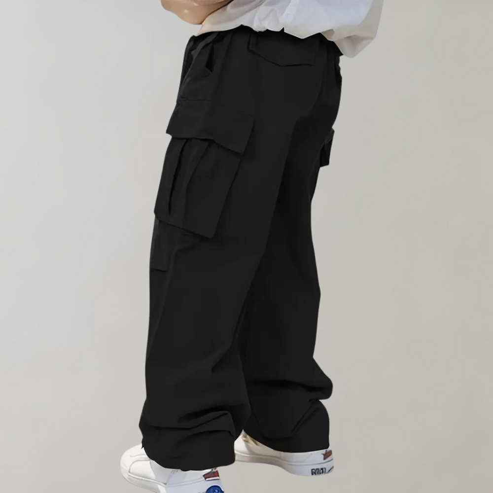 Flexible men's cargo pants – straight leg design, breathable fabric, for summer activities 3