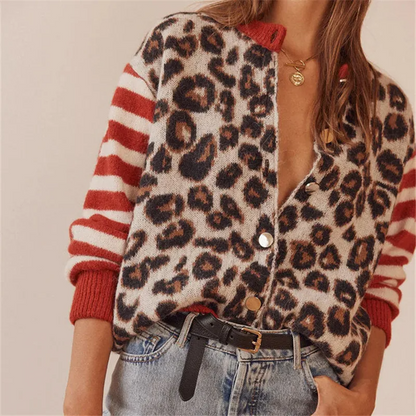 Weicher, lockerer Damen-Cardigan – kastiges Strickdesign, Knopfleiste vorne