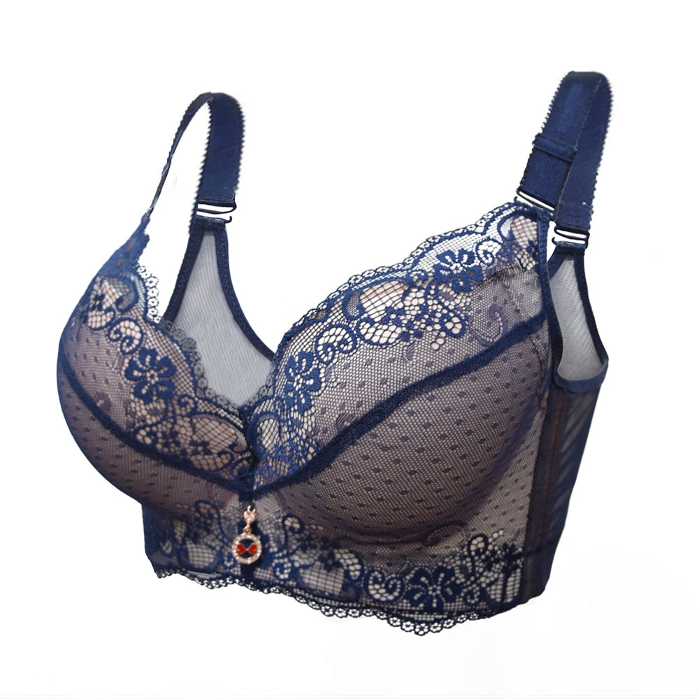 Flattering women's lace push-up bra - underwire 3/4 cup, nylon blend, everyday lingerie