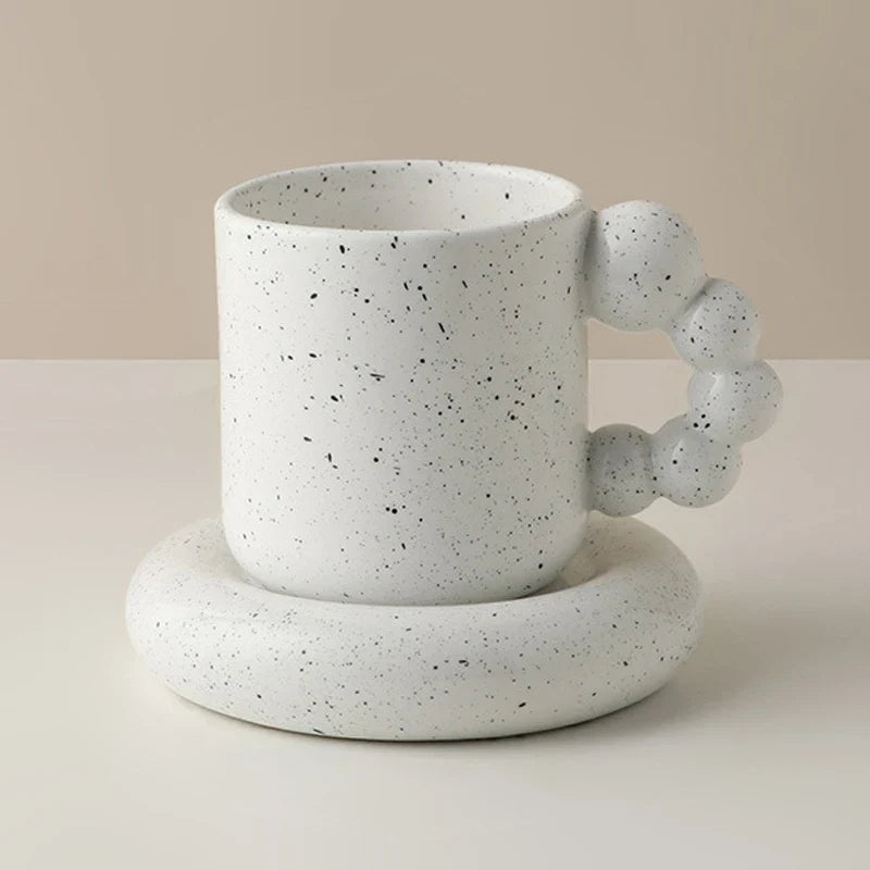Keramisk kaffekrus lavendel porcelænskop med bakke nordisk håndlavet boligindretning efterår 2025 gave