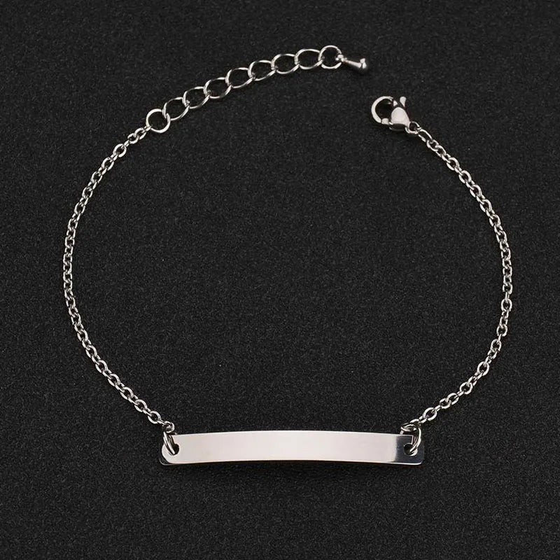 Akizoom Punk Incidere il Nome Braccialetti Personalizzati Colore Oro Acciaio Inossidabile Catena a Mano Spessa Coppia Personalizzata Uomo Donna Gioielli Regalo (Copia)