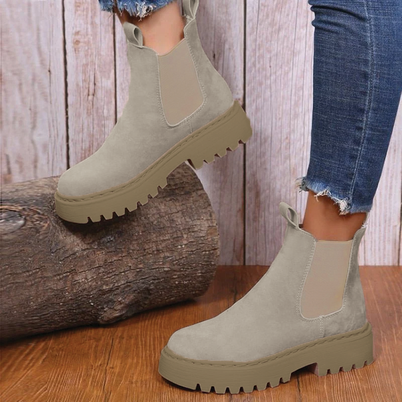 Warm Cozy Women Ankle Boots - Chunky Suede, For Winter