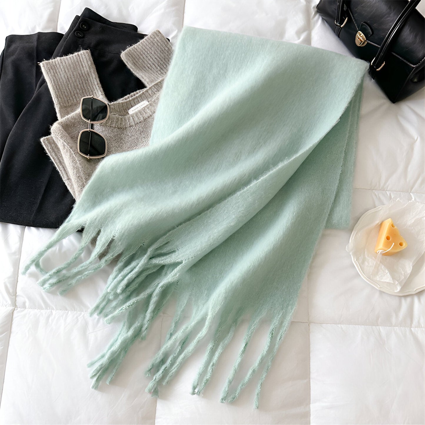 Soft Women’s Scarf - Oversized Fringed Cashmere For Winter