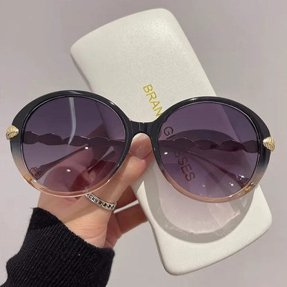 Leichte Damen Sonnenbrille – runde Form, farbverlaufende Gläser, UV400-Schutz, für den Sommer 0