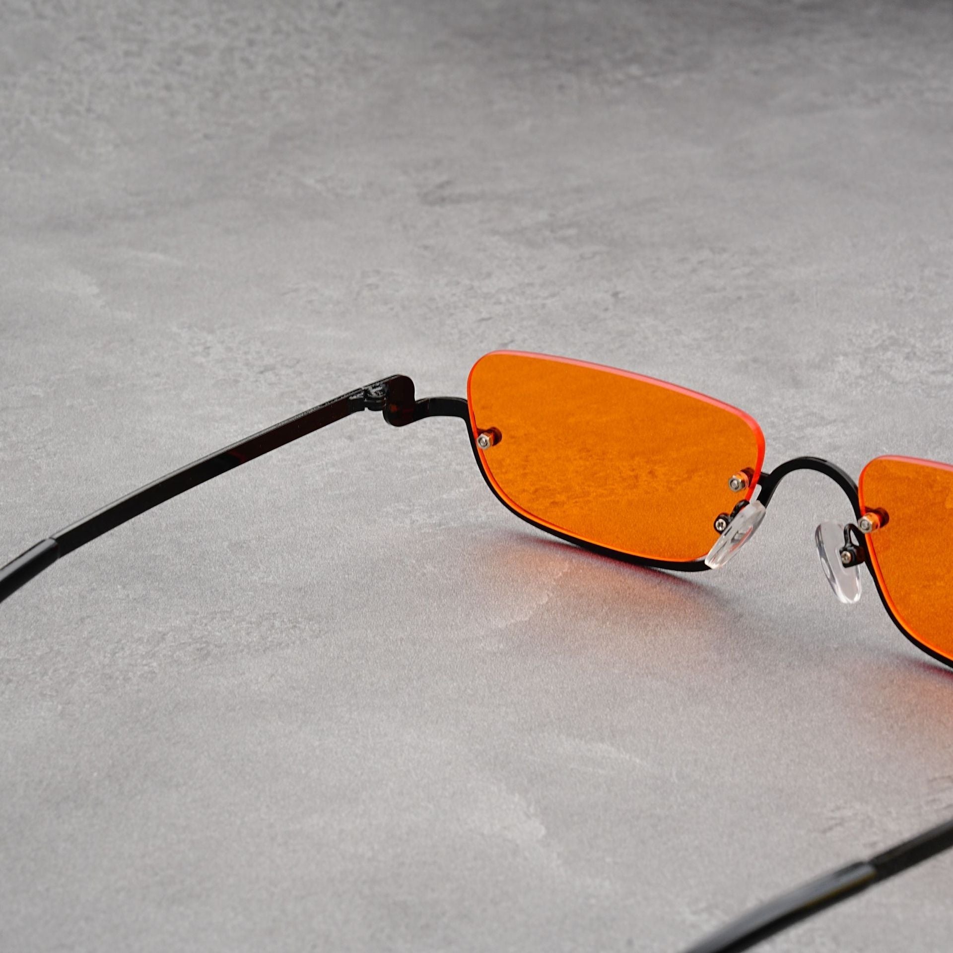 Leichte Herren Sonnenbrille – modernes Design, UV400 Schutz, für Freizeit und Sport 5