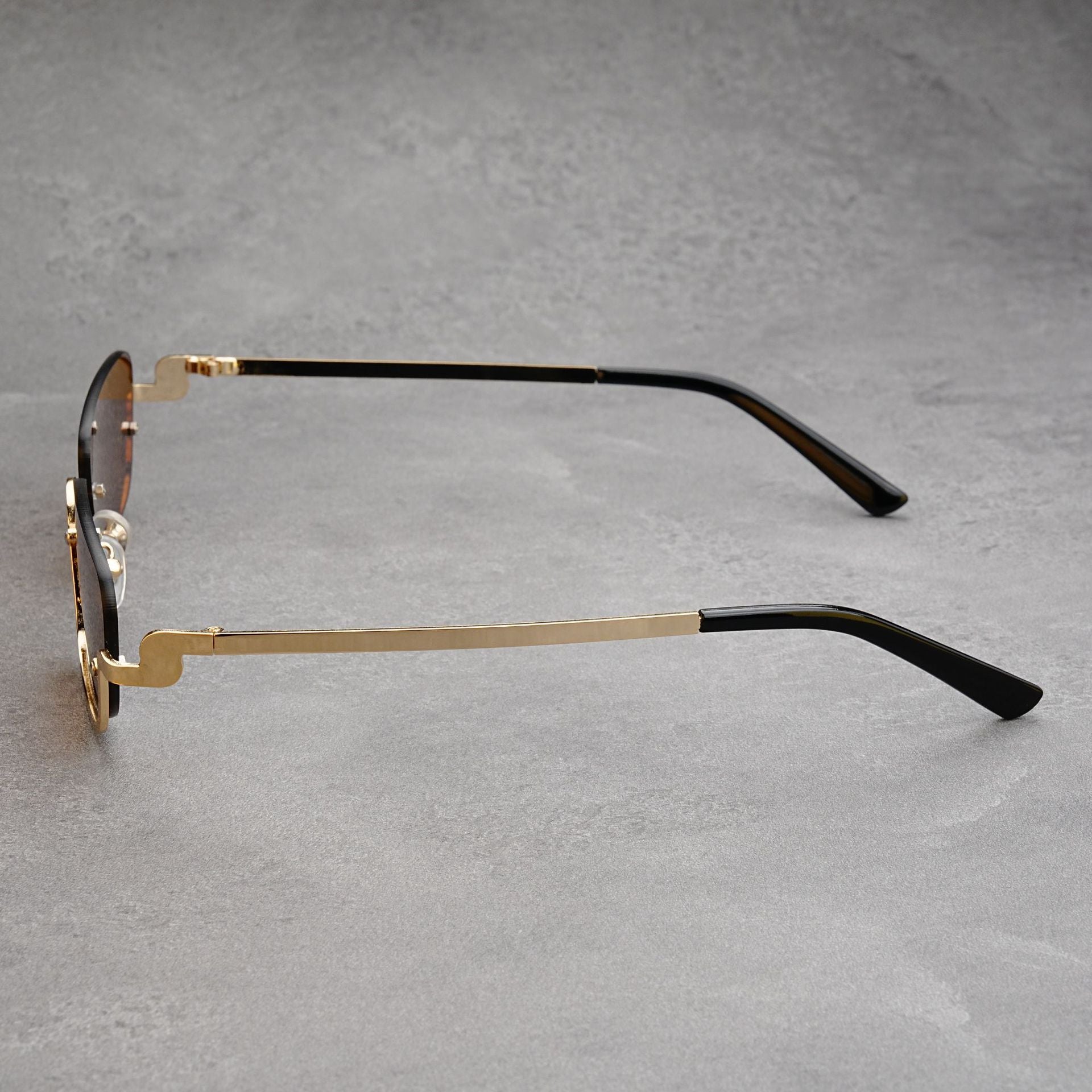 Leichte Herren Sonnenbrille – modernes Design, UV400 Schutz, für Freizeit und Sport 8