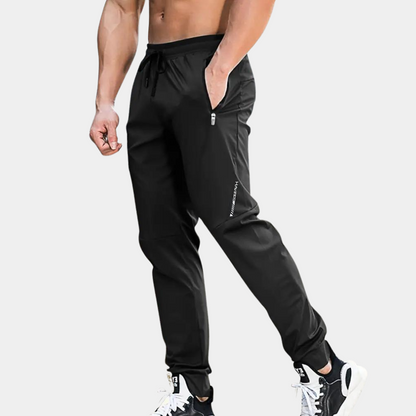 Lightweight men's athletic pants – relaxed fit, stretchy fabric, for summer activities 3