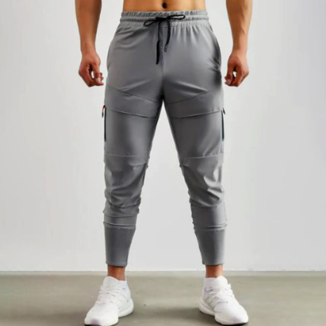 Lightweight men's jogger pants – sleek fit, breathable fabric, for casual outings 2