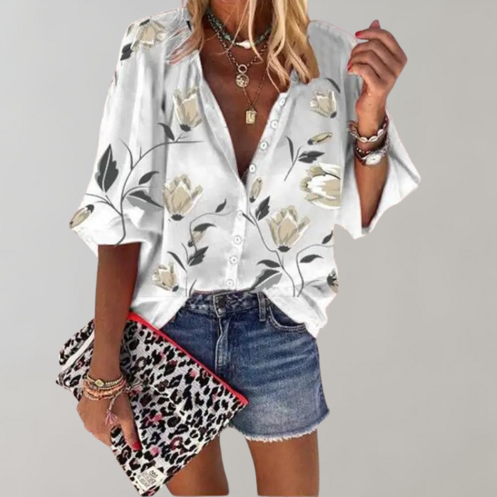 Lightweight women’s blouse – floral print, breathable fabric, for summer outings 4