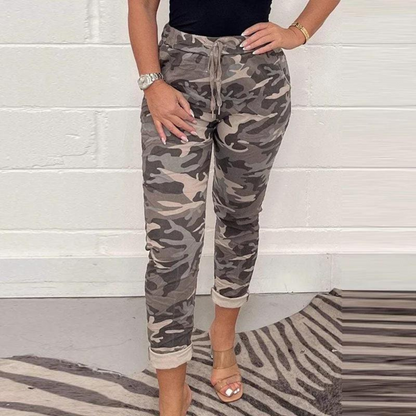 Luxuriöse Damenhose – elegantes Camouflage-Design, Baumwolle, für den Sommer 2