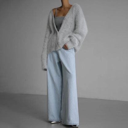 Weicher Gemütlicher Damen-Cardigan - Oversized V-Ausschnitt, Flauschiger Strick