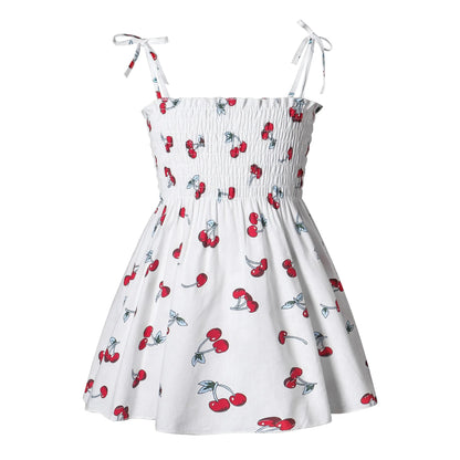 Soft girls' sundress - smocked bodice, daisy print, polyester, for casual summer outings