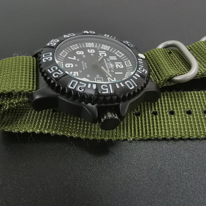 Reloj Militar Correa de Nylon Verde 50m Impermeable Luminoso