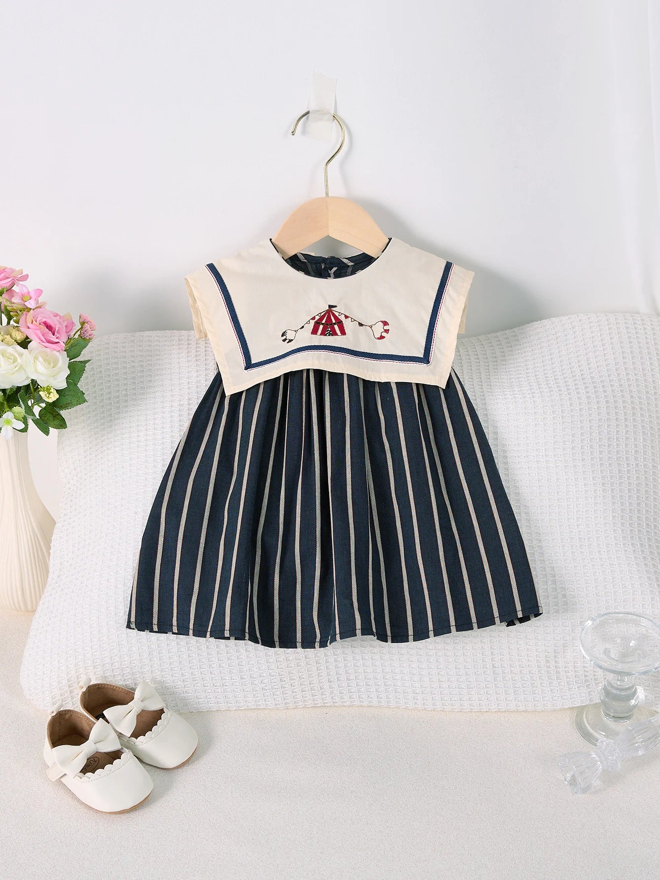 Lightweight girls' dress - sailor collar, striped pleated skirt, cotton-elastane blend, summer casual