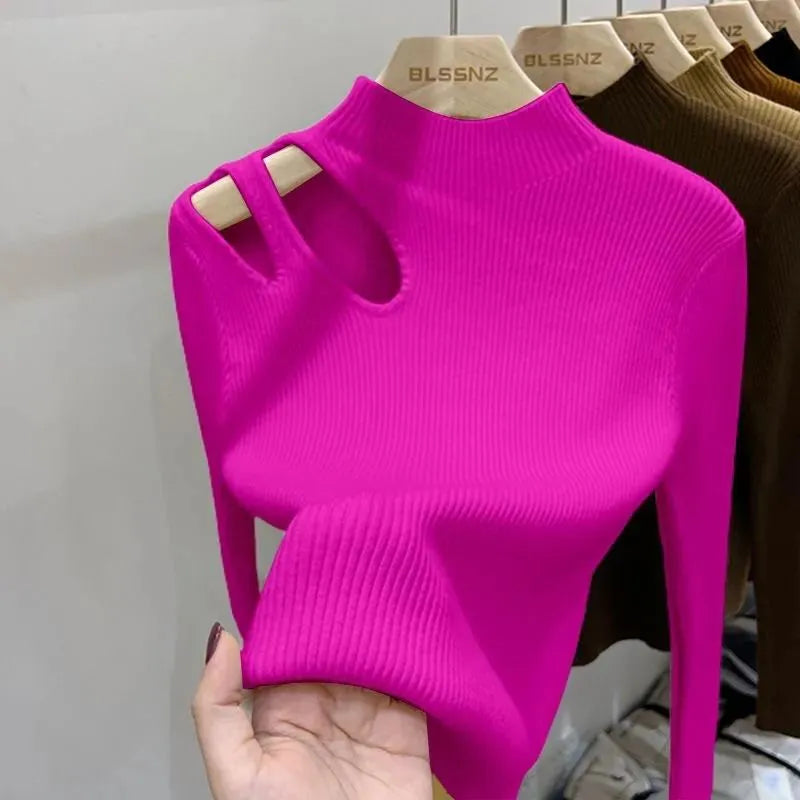 Camiseta ajustada de mujer con cuello alto - Corte asimétrico con recorte, tejido de canalé